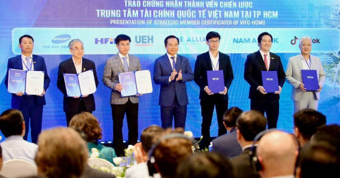 Trung tâm tài chính quốc tế Việt Nam: Cuộc đua nghìn tỷ đang bắt đầu - đi sau nhưng liệu có thể về trước?