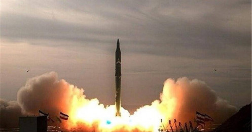 Iran dội "mưa hỏa lực" 4.000 thiết bị bay và tên lửa vào Mỹ, Israel