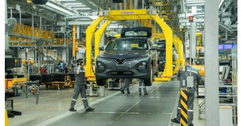 VinFast đạt doanh thu kỷ lục, lên kế hoạch tái khởi động nhà máy tại Mỹ