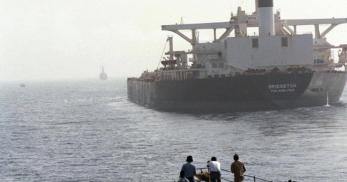 Chuyến hộ tống tàu dầu từng khiến hải quân Mỹ 'mất mặt' trên Vịnh Ba Tư