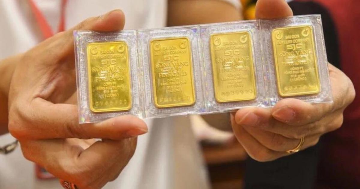 Trung Đông nóng rực: Giá vàng có thể đổi chiều, bạc và bạch kim đối mặt rủi ro lớn