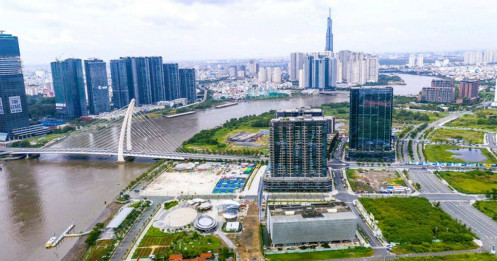 Ngân hàng, công ty chứng khoán tính chuyện 'đặt chỗ' tại Trung tâm tài chính