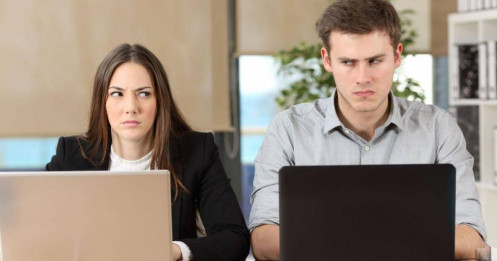 “Tôi đầu tư giúp bạn và mất luôn tình bạn”