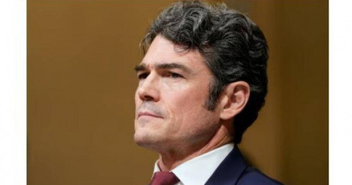 Vừa từ chức để phản đối cuộc chiến với Iran, cựu giám đốc chống khủng bố của Mỹ bị FBI điều tra