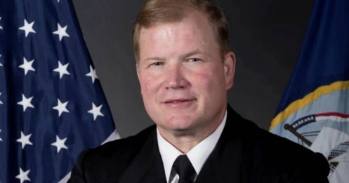 Chuẩn đô đốc Mỹ nêu kế hoạch 4 bước để mở cửa eo biển Hormuz