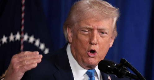 Ông Trump cảnh báo đánh sập mỏ khí đốt Iran