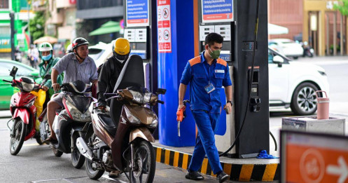 Thủ tướng vẫn khẳng định nguồn cung xăng dầu đủ cho sản xuất tiêu dùng vài tháng tới - Ổn định tiếp tục "kỷ nguyên vươn mình"