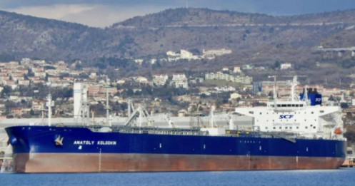 Mỹ không nới lỏng hạn chế dầu Nga với Cuba