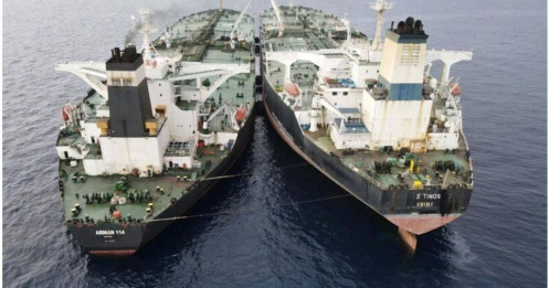 Mỹ dỡ bỏ một phần cấm vận dầu mỏ, Iran lên tiếng