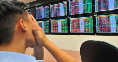 VN-Index có thể "lùi" về vùng 1.570 - 1.580 điểm?