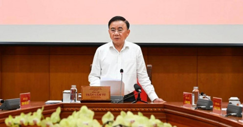 Bộ Chính trị "phát lệnh" bình ổn thị trường nhiên liệu