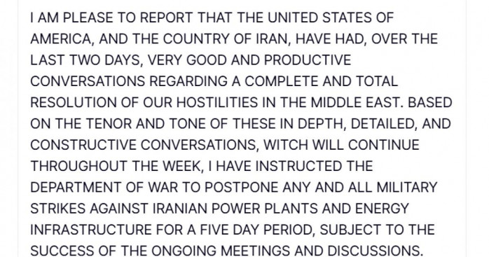 Tổng thống Mỹ hoãn tấn công nhà máy điện của Iran