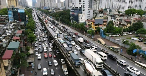 Xe bán tải bị "cấm cửa" giờ cao điểm ở Hà Nội?
