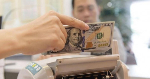 Tại sao tỷ giá trong nước vẫn chưa thể "ngơi nghỉ"?