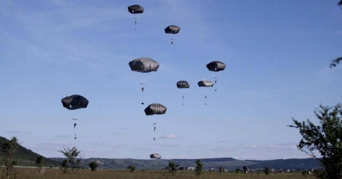 2.000 lính dù Mỹ áp sát Iran, “trái tim dầu mỏ” Iran vào tầm ngắm