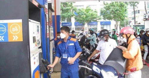 Cú hích giảm thuế bảo vệ môi trường để "giải vây" giá xăng