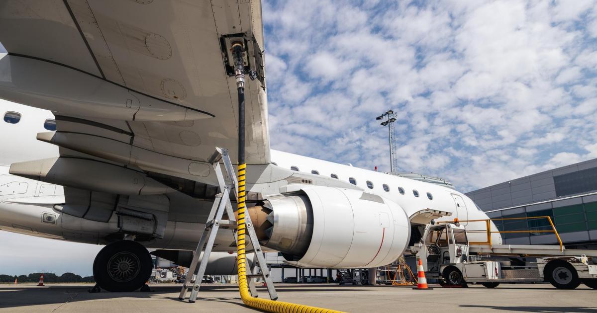 Khi bầu trời trở nên quá xa xỉ với túi tiền du khách