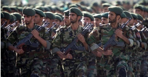 Iran 'huy động một triệu lính' cho khả năng giao tranh trên bộ với Mỹ