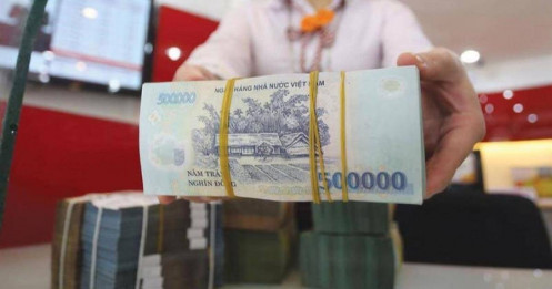 Cửa hẹp cho kịch bản hạ lãi suất cuối năm