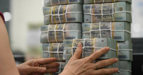 Vì sao lãi suất huy động liên tục tăng?