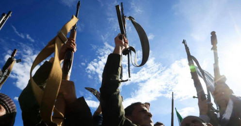 Đòn tấn công của Houthi làm đảo lộn kịch bản "kết thúc nhanh" của Mỹ