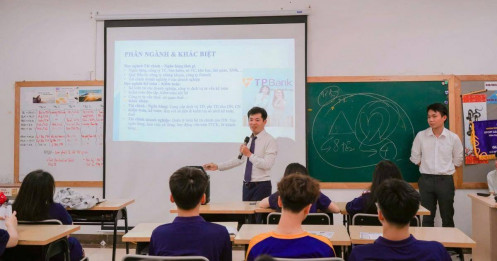 Chọn ngành hay chọn tương lai? Lời giải hướng nghiệp trong kỷ nguyên AI không còn như cũ