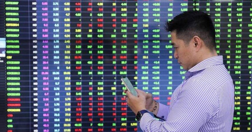 Chứng khoán tháng 4: Tạm biệt cơn hưng phấn, trở lại phòng thủ?
