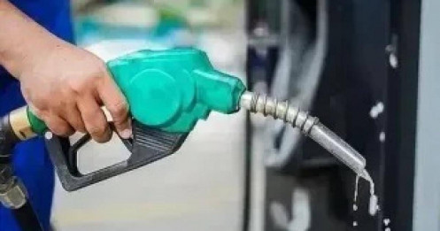 Bộ Tài chính đề xuất áp thuế 0% với xăng dầu đến hết tháng 6