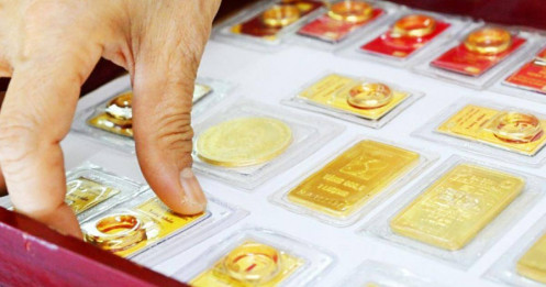 Lỗ 20 triệu/lượng: Nhà đầu tư vàng nên "cắt lỗ" hay "gồng mình"?