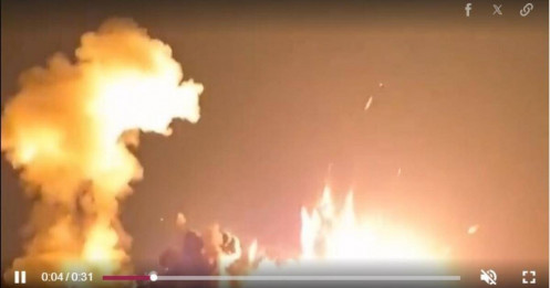 Nổ lớn tại Iran, nghi kho đạn trúng bom xuyên hầm của Mỹ