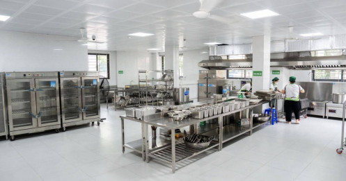 Hơn 2.900 trường học ở Hà Nội rà soát đầu mối thực phẩm bán trú