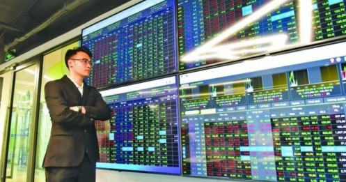 VnIndex sẽ quay lại mốc 1.570 điểm?