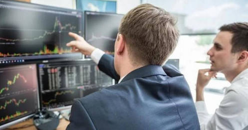 Dòng vốn ngoại tiếp tục rút mạnh,  cổ phiếu nào bị "xả" mạnh nhất?