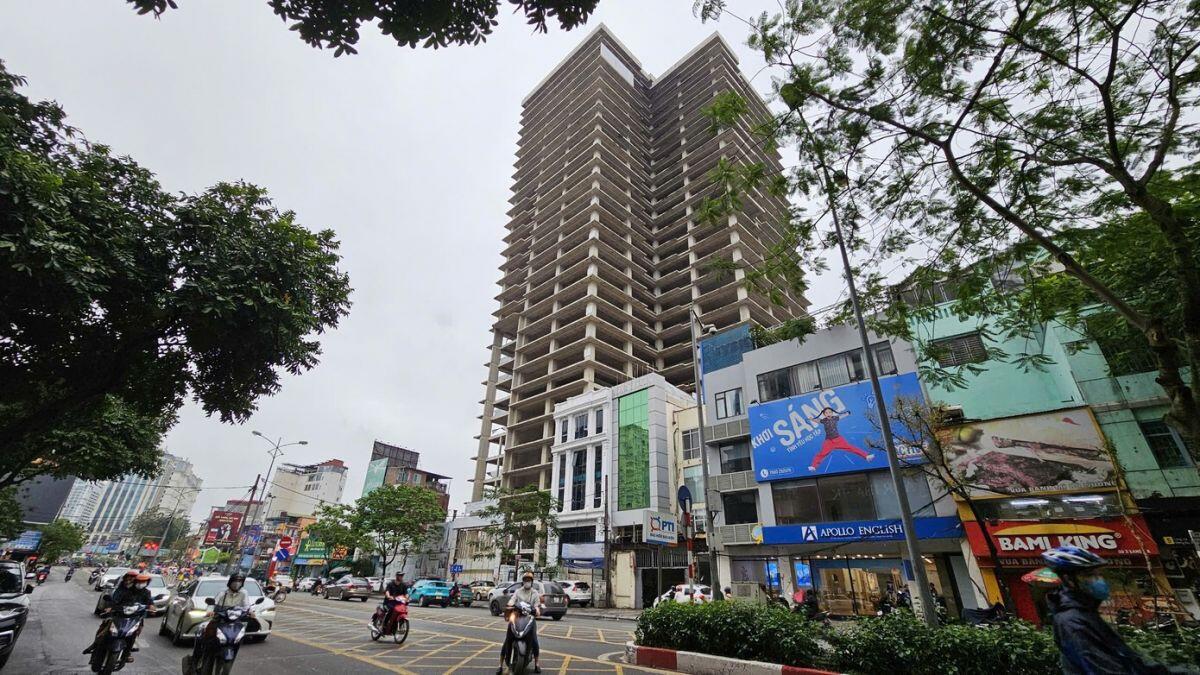 Nhìn lại những thương vụ sang tay, đổi chủ 'đất vàng' năm 2025