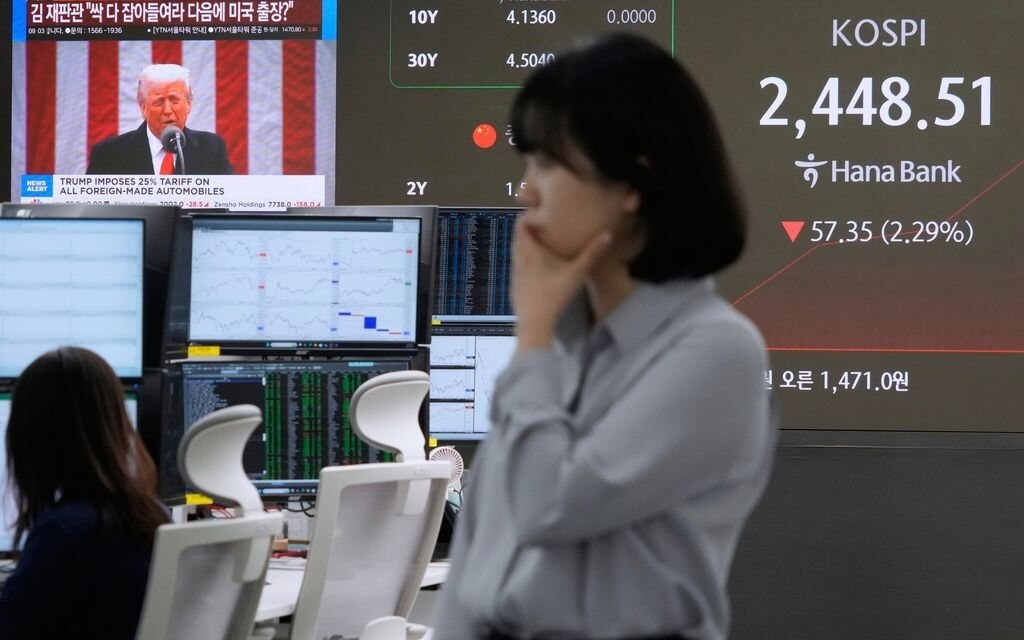 Thị trường chứng khoán thắng lớn trong năm 2025 và triển vọng cho năm mới