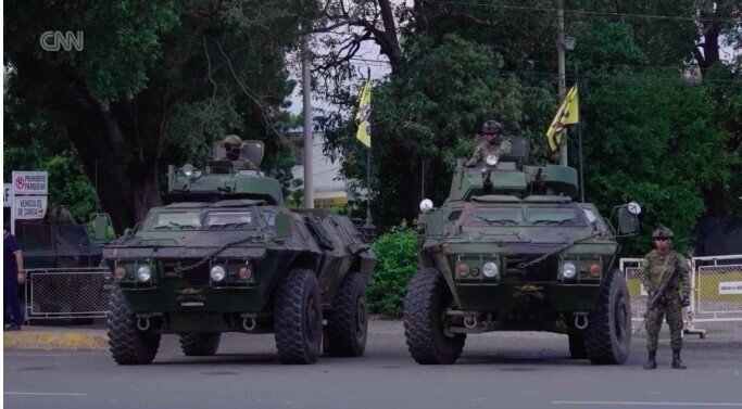 Colombia triển khai quân đội đến biên giới giáp Venezuela