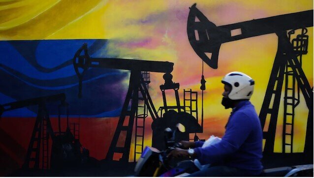 Giá dầu WTI tăng gần 2% sau sự vụ ở Venezuela