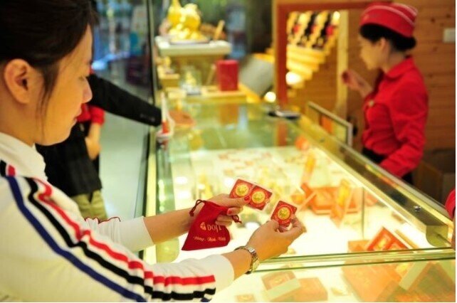 Công an lên tiếng trước làn sóng mua, tích trữ vàng trong dân