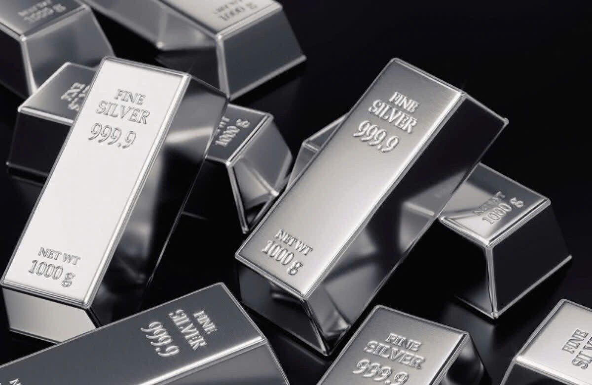 Bạc là tài sản tăng trưởng mạnh nhất trong năm 2025