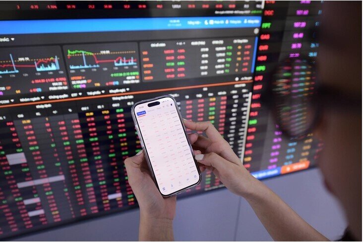 Cảnh báo: Dòng tiền đầu cơ đổ vào cổ phiếu dầu khí sau biến cố sự kiện Venezuela