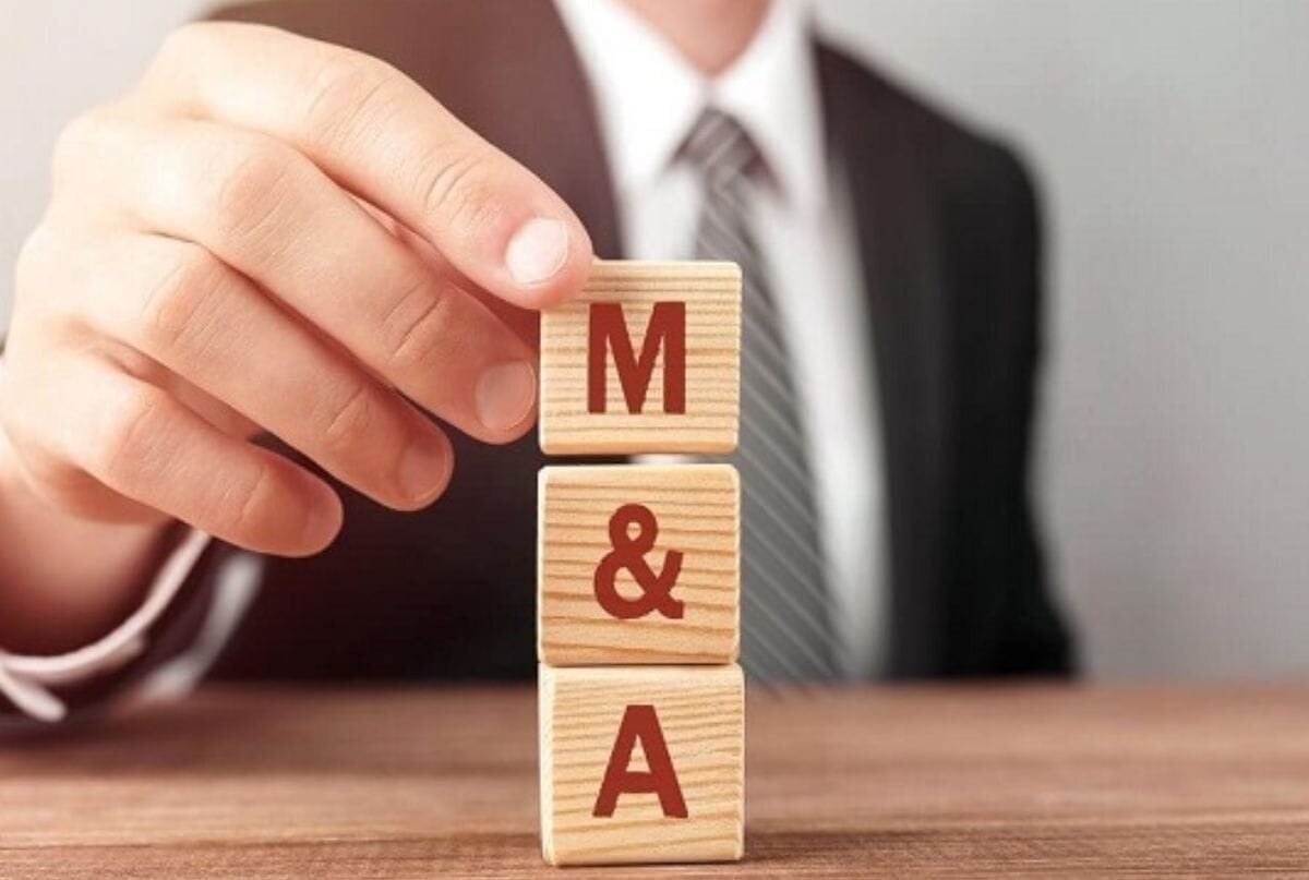 Những thương vụ M&A tỷ USD 2025: Bước đệm nâng tầm hay sự "bán mình" của các thương hiệu Việt?