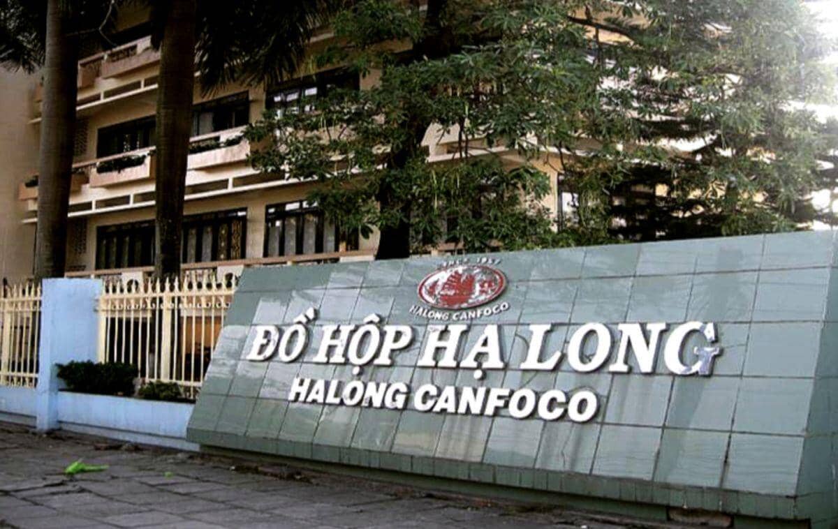 Trước vụ 130 tấn thịt heo nhiễm bệnh: Đồ hộp Hạ Long thay máu lãnh đạo, cổ đông lớn ồ ạt rút lui