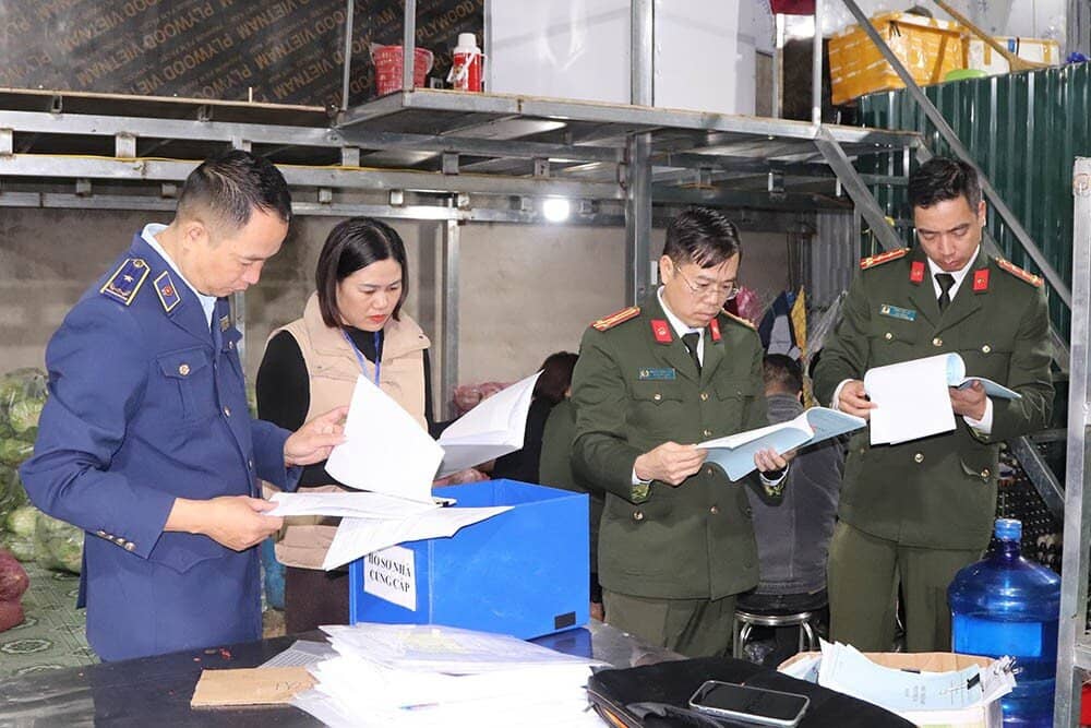 Phát hiện lượng lớn thịt lợn, nội tạng nhiễm dịch tả lợn châu Phi