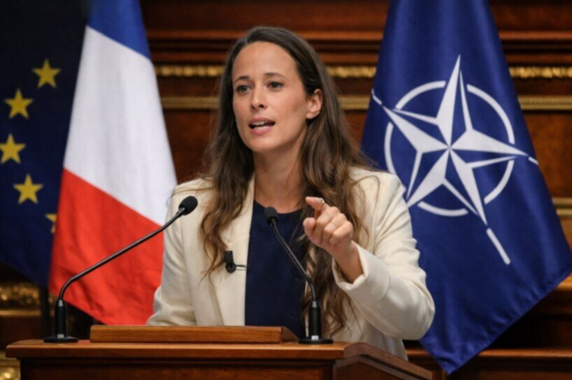 Pháp lên kế hoạch rời khỏi NATO