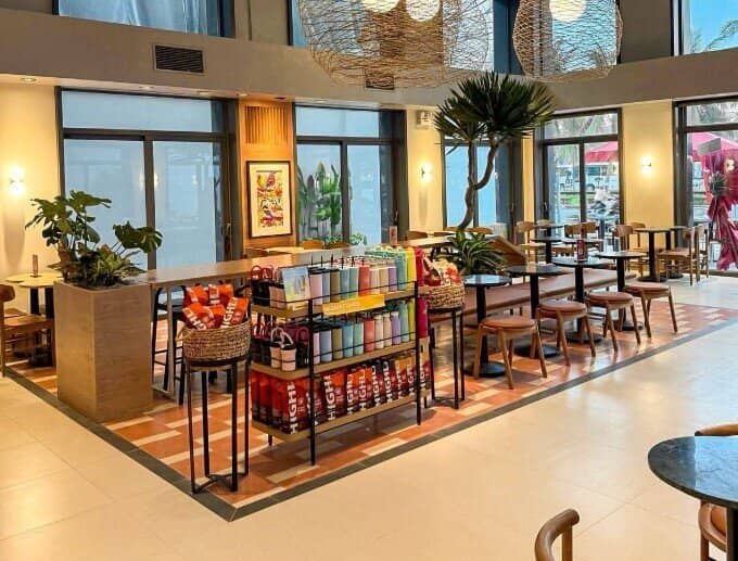Đang tăng trưởng mạnh trước IPO, Highlands Coffee bất ngờ vướng ồn ào “thịt lợn nhiễm bệnh”