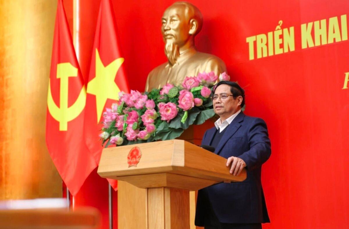 “Chỉ bàn làm, không bàn lùi” – Bài học lớn từ thực tiễn điều hành Chính phủ năm 2025