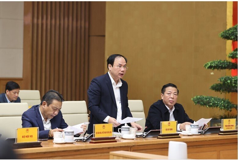 Thủ tướng: Điều chỉnh chính sách nhà ở xã hội, đẩy mạnh nhà cho thuê