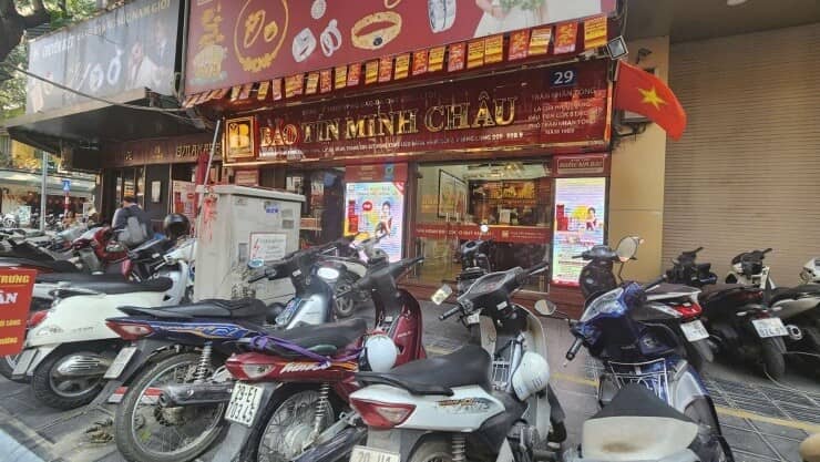 Giá vàng hôm nay mới nhất (14/1) lập đỉnh mới: Nhà vàng bán ồ ạt, người mua tháo chạy