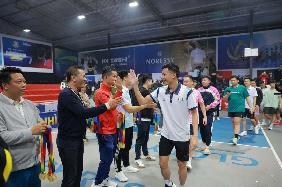Giải Pickleball Bắc – Nam Glory Cup 2026: Tuyển miền Bắc " lội ngược dòng" giành chiến thắng thuyết phục trước tuyển miền Nam.