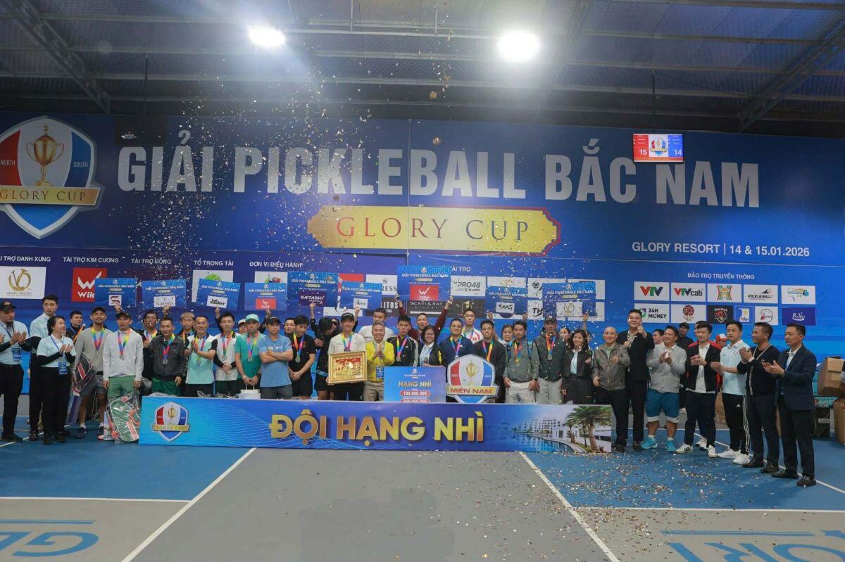 Giải Pickleball Bắc – Nam Glory Cup 2026: Tuyển miền Bắc " lội ngược dòng" giành chiến thắng thuyết phục trước tuyển miền Nam.